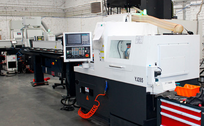 Автоматический токарный станок продольного точения